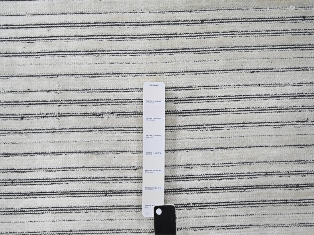 12'2" x 15'0" New Hand Loomed Ivory Wool and Plant based Silk Rectangle Oriental Rug - MOA10284394