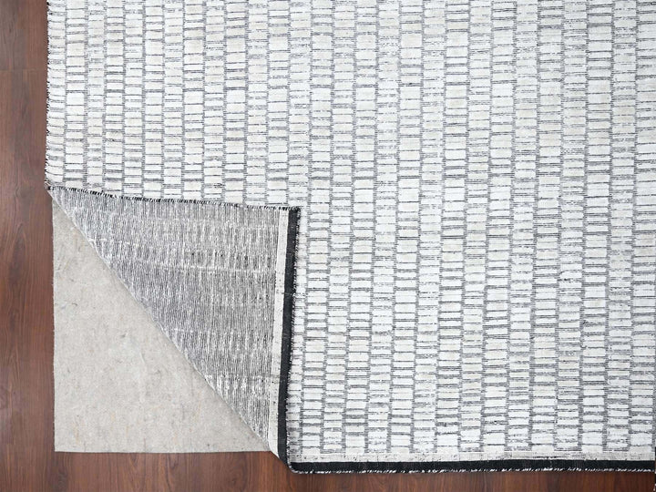 9'0" x 12'1" New Hand Loomed Ivory Wool and Plant based Silk Rectangle Oriental Rug - MOA10284412