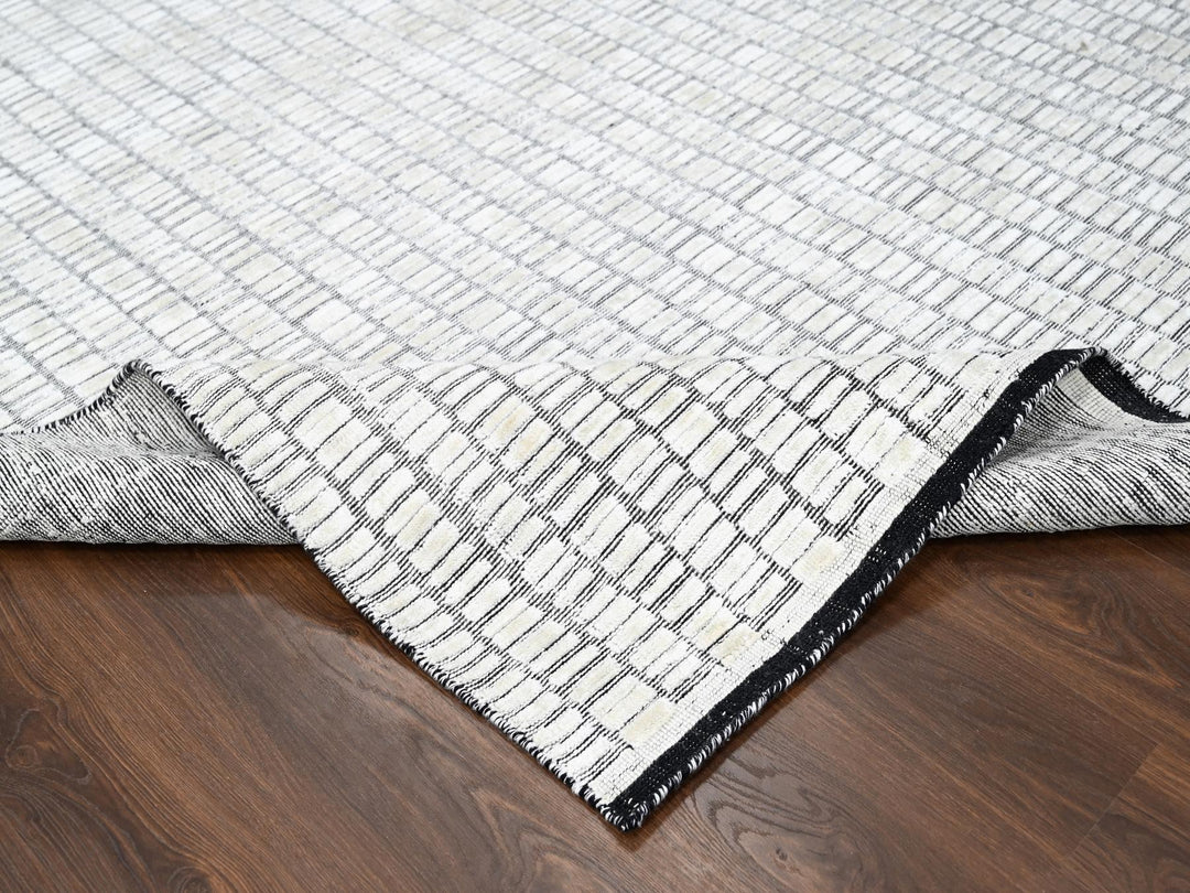 9'0" x 12'1" New Hand Loomed Ivory Wool and Plant based Silk Rectangle Oriental Rug - MOA10284412