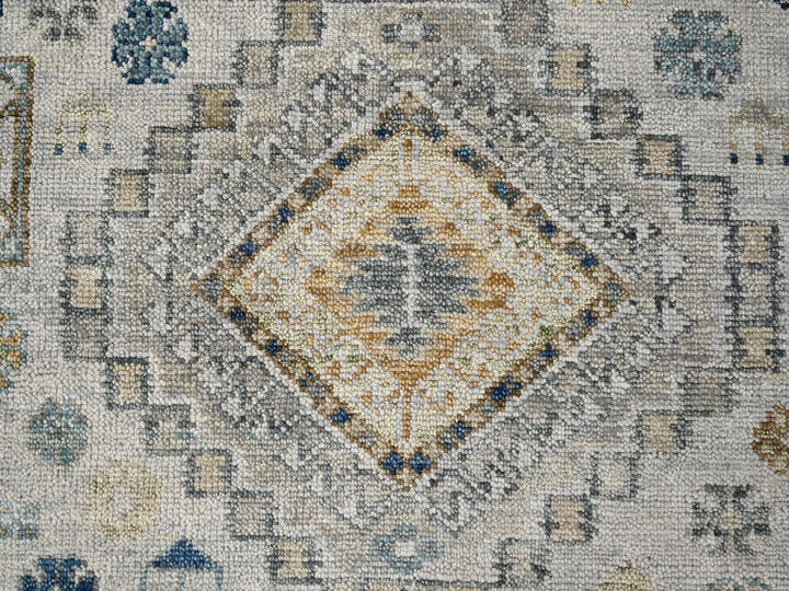 7'11" x 9'11" New Hand Knotted Ivory Wool Rectangle Oriental Rug - MOA10284572