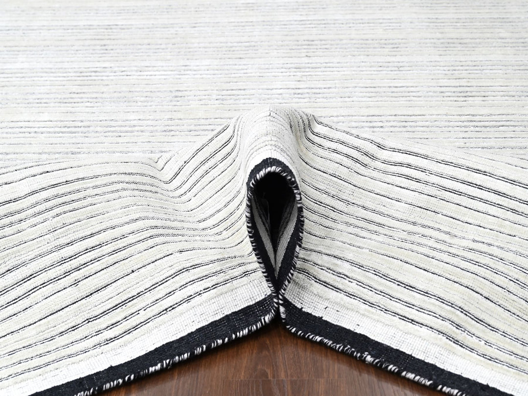 11'11" x 18'1" New Hand Loomed Ivory Wool and Plant based Silk Rectangle Oriental Rug - MOA10284582