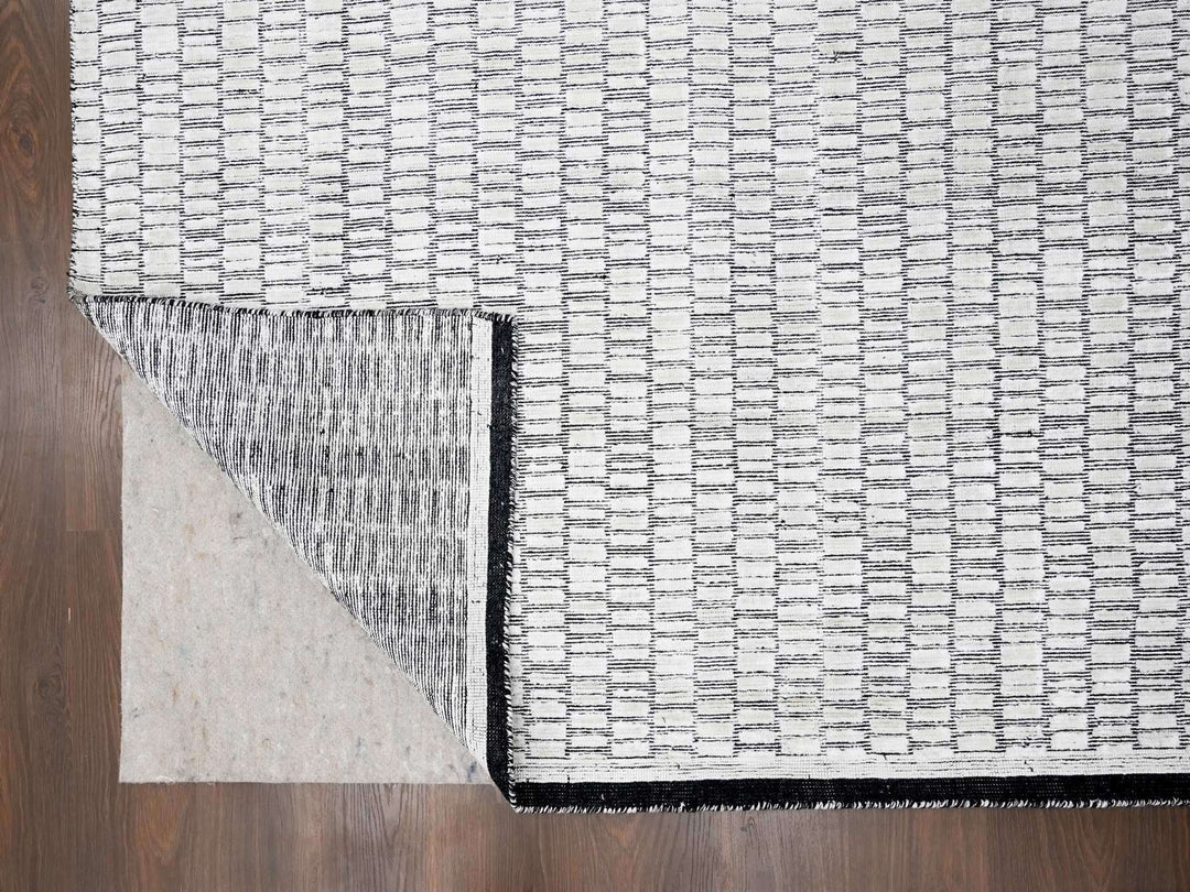 12'2" x 18'0" New Hand Loomed Ivory Wool and Plant based Silk Rectangle Oriental Rug - MOA10284586