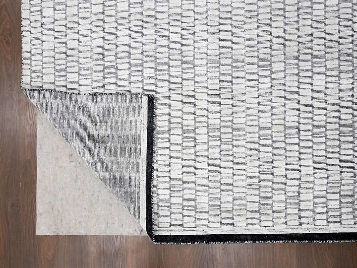 12'2" x 18'0" New Hand Loomed Ivory Wool and Plant based Silk Rectangle Oriental Rug - MOA10284586