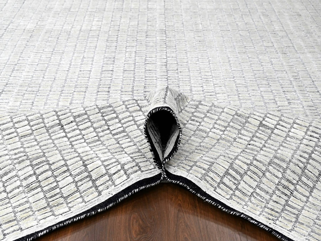 12'2" x 18'0" New Hand Loomed Ivory Wool and Plant based Silk Rectangle Oriental Rug - MOA10284586