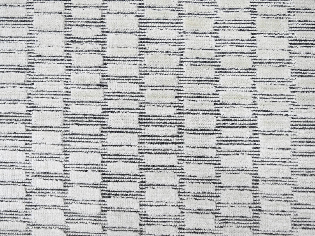 12'2" x 18'0" New Hand Loomed Ivory Wool and Plant based Silk Rectangle Oriental Rug - MOA10284586