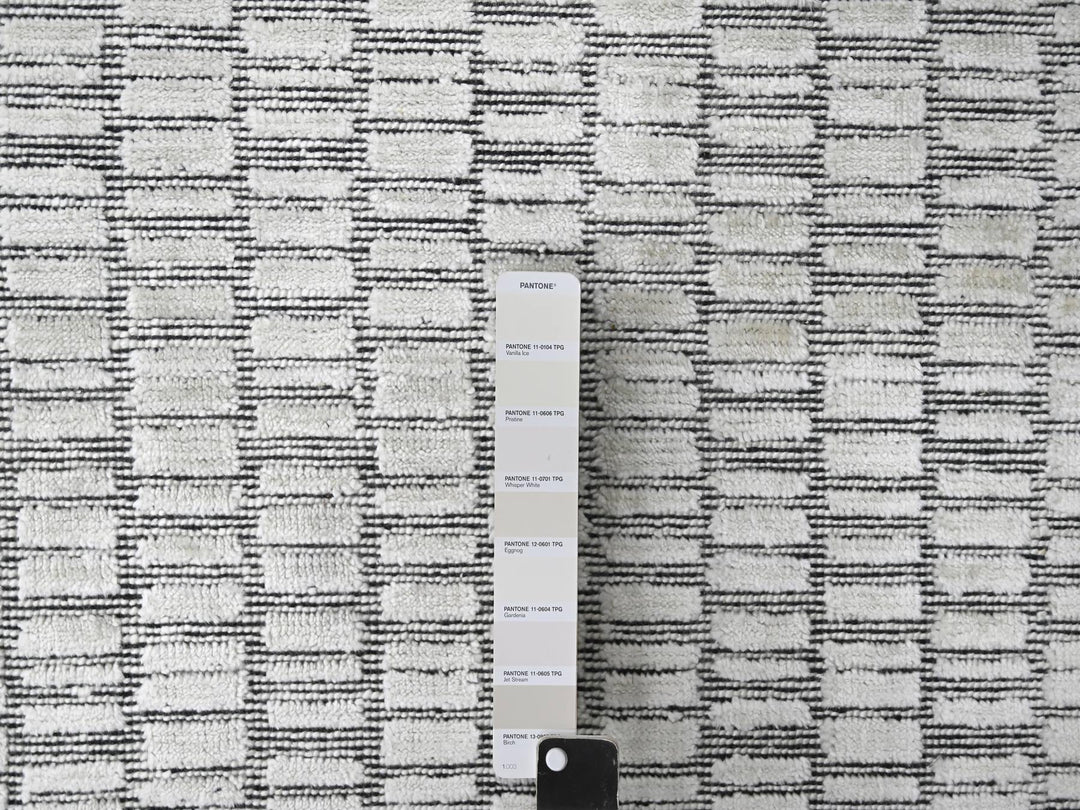 14'2" x 18'0" New Hand Loomed Ivory Wool and Plant based Silk Rectangle Oriental Rug - MOA10284588