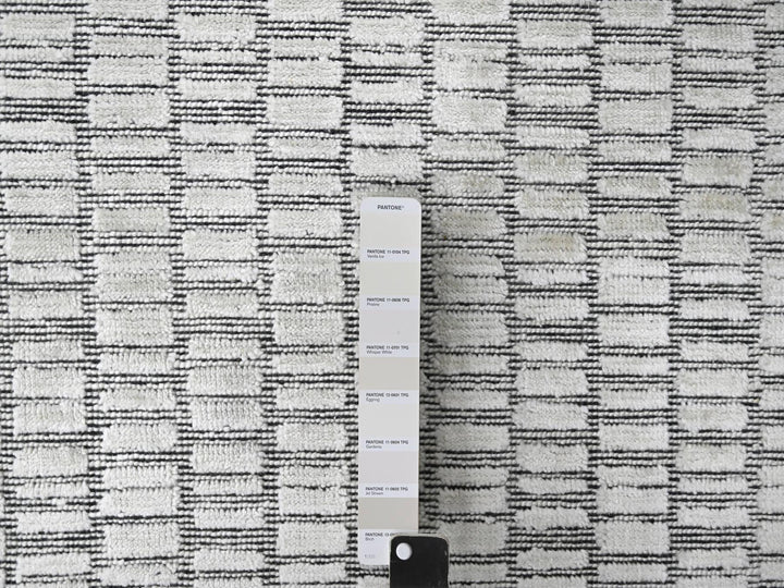 14'2" x 18'0" New Hand Loomed Ivory Wool and Plant based Silk Rectangle Oriental Rug - MOA10284588