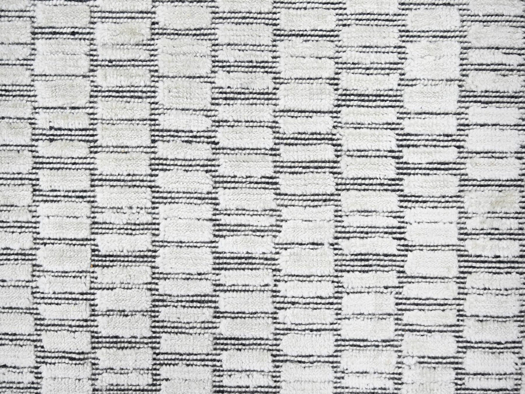 14'2" x 18'0" New Hand Loomed Ivory Wool and Plant based Silk Rectangle Oriental Rug - MOA10284588