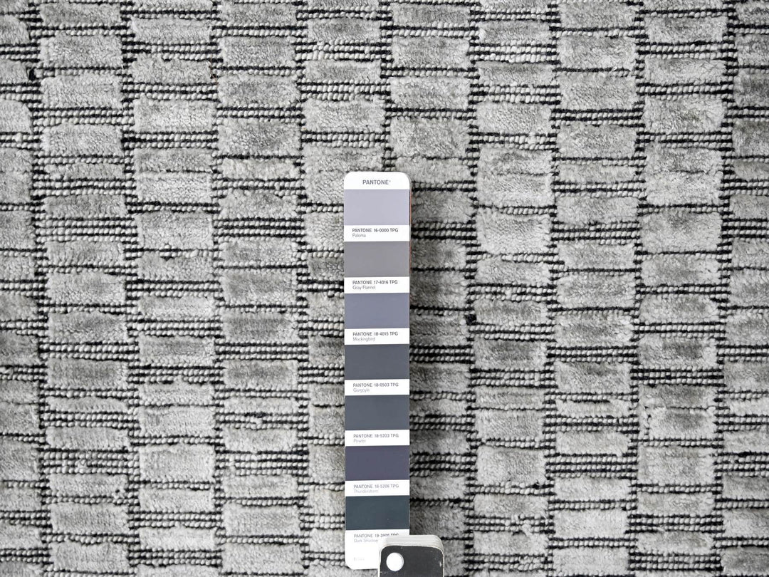 2'0" x 3'0" New Hand Loomed Grey Wool and Plant based Silk Rectangle Oriental Rug - MOA10284617