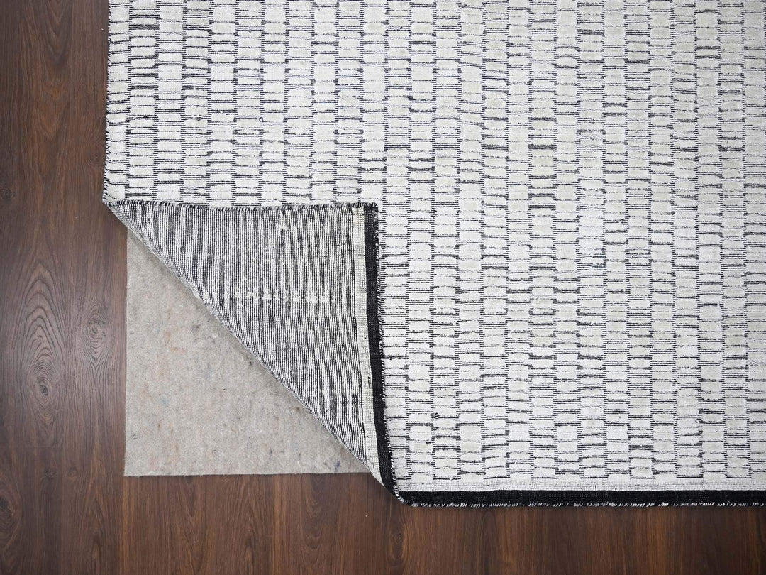 12'2" x 14'11" New Hand Loomed Ivory Wool and Plant based Silk Rectangle Oriental Rug - MOA10284632