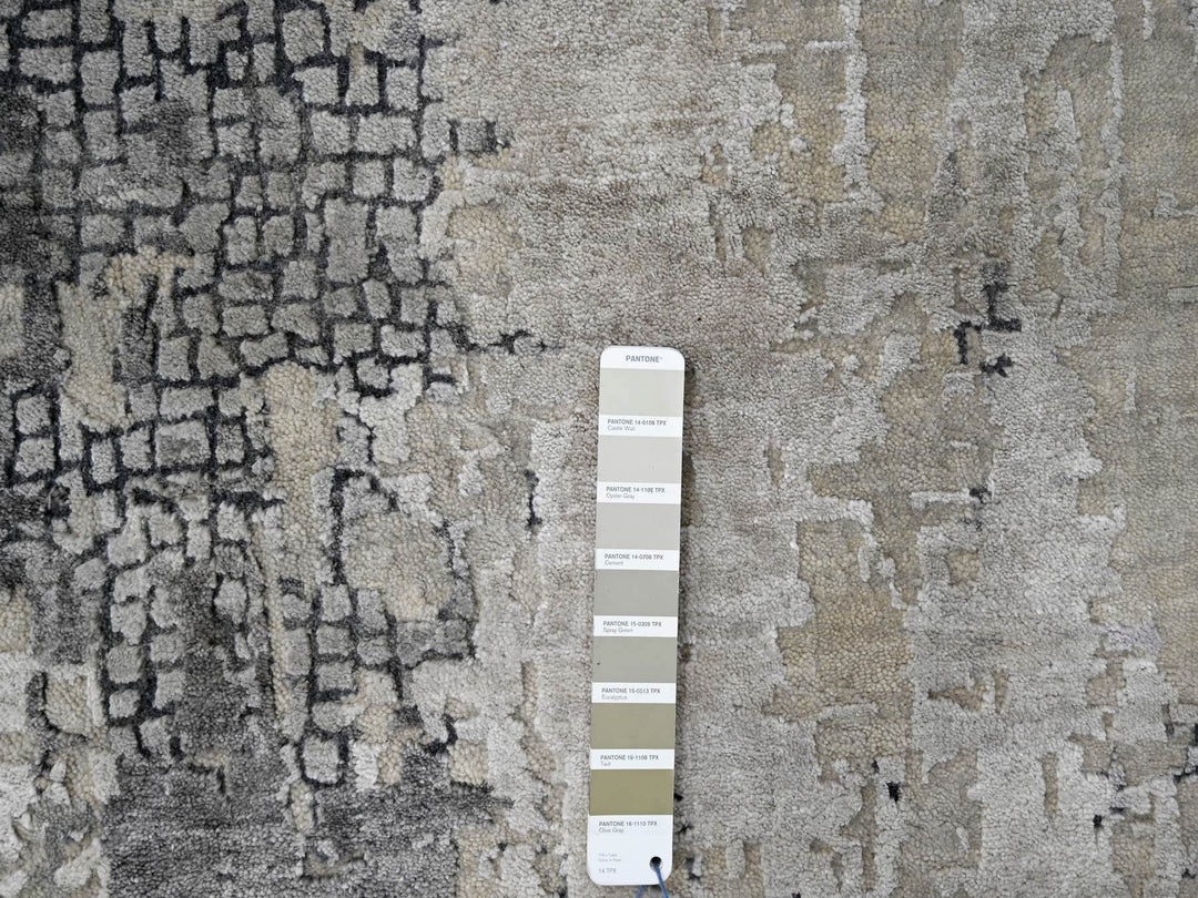 11'10" x 11'11" New Hand Knotted Grey Wool & Silk Square Oriental Rug - MOA10284753