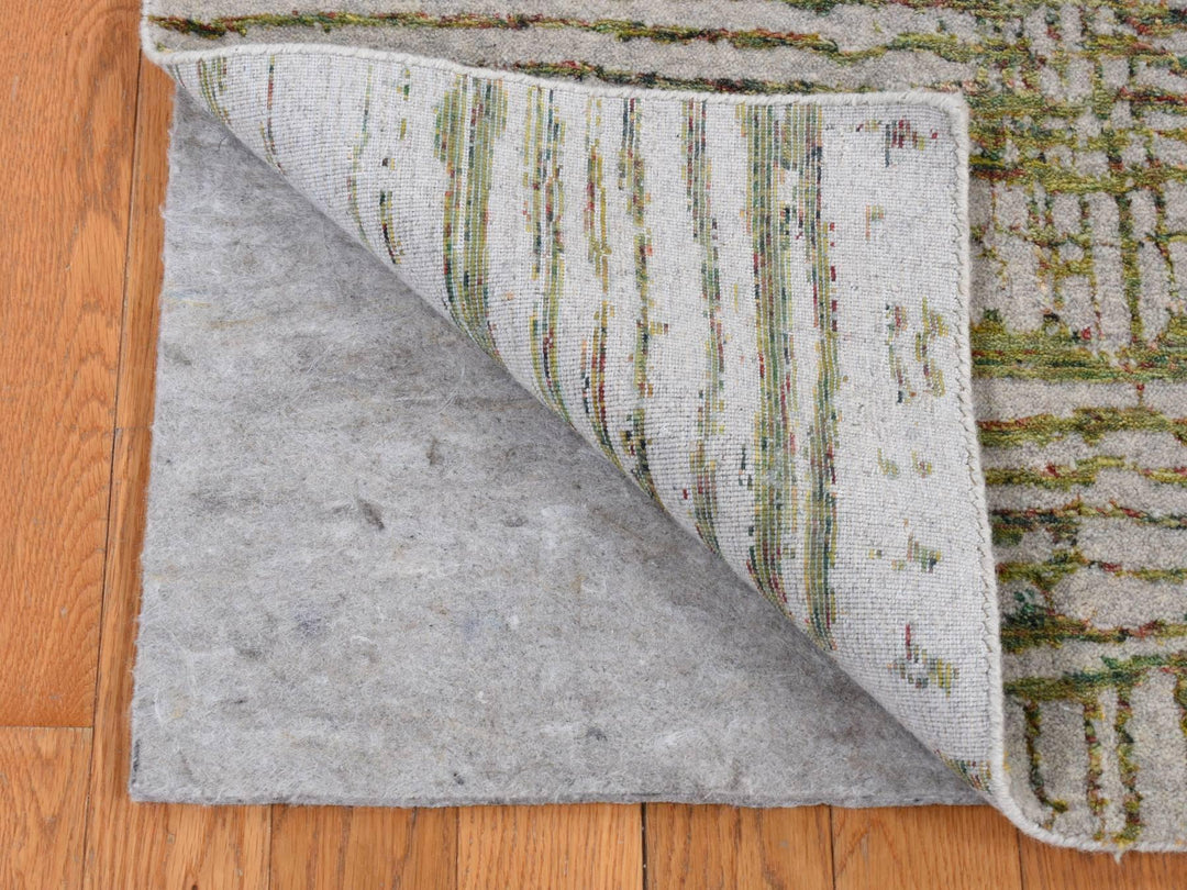 7'10" x 9'9" New Hand Loomed Grey Wool & Silk Rectangle Oriental Rug - MOA10287024