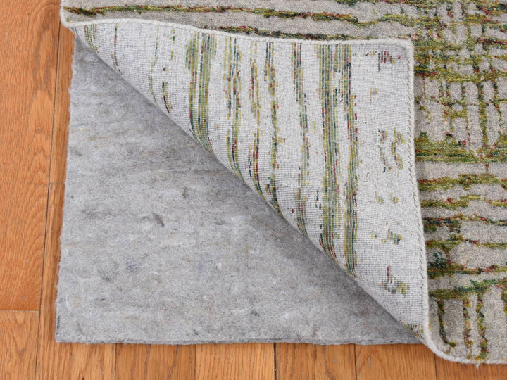 7'10" x 9'9" New Hand Loomed Grey Wool & Silk Rectangle Oriental Rug - MOA10287024