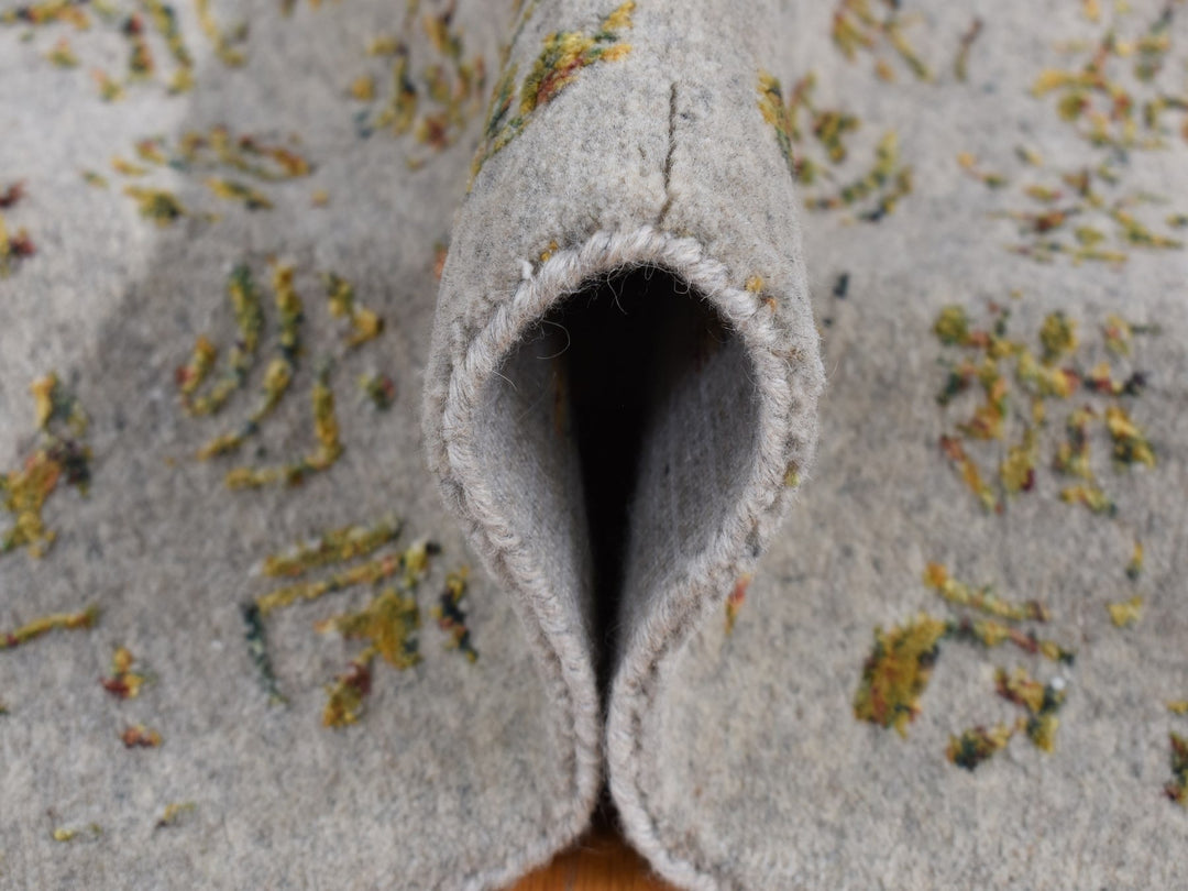 9'10" x 14'0" New Hand Loomed Grey Wool & Silk Rectangle Oriental Rug - MOA10287112