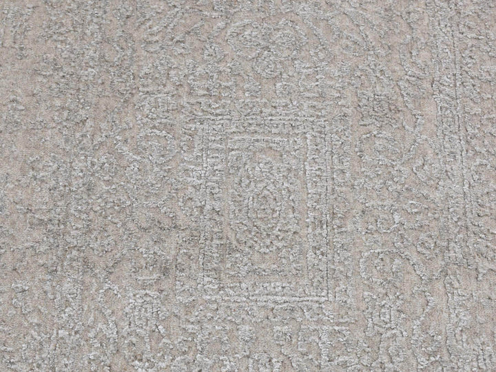 2'5" x 10'0" New Hand Loomed Beige Wool & Silk Runner Oriental Rug - MOA10287263