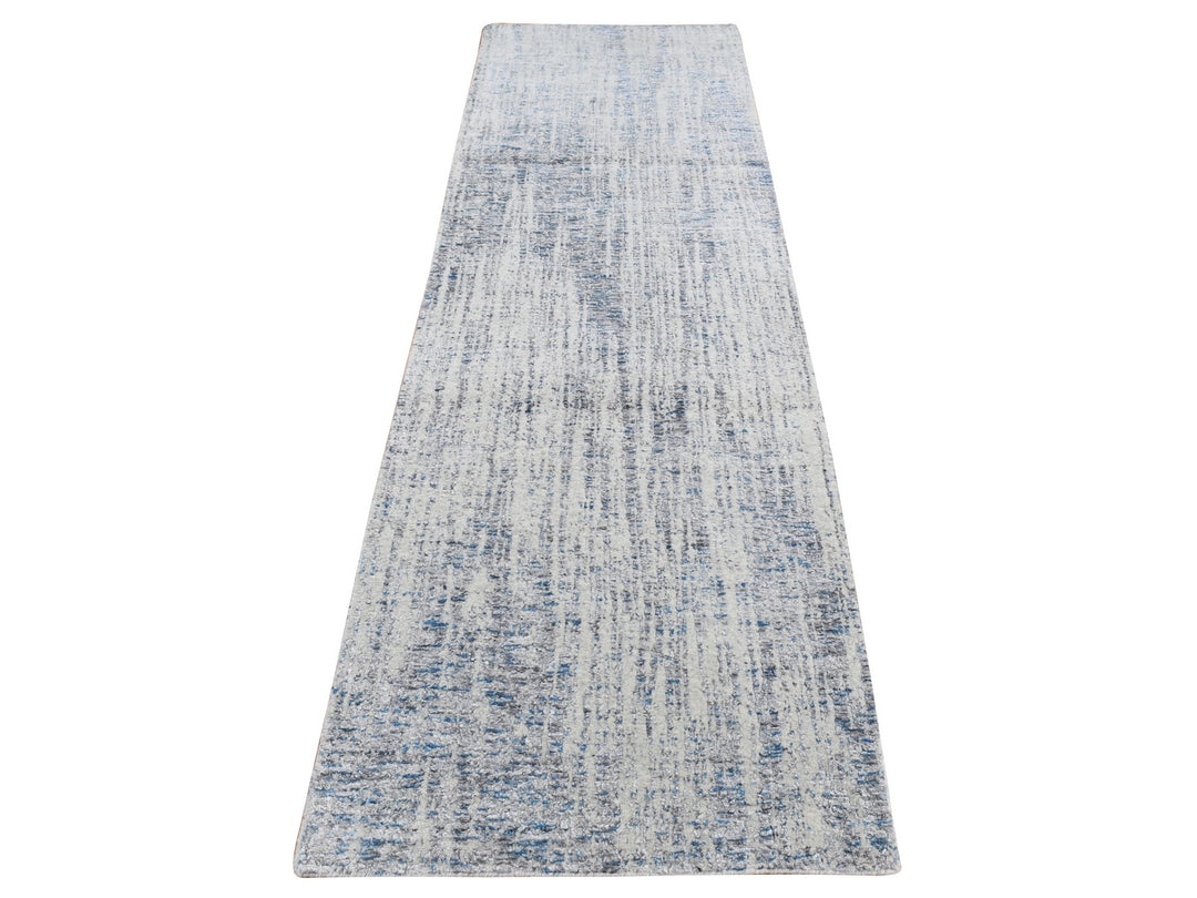 2'6" x 9'9" New Hand Loomed Grey Wool & Silk Runner Oriental Rug - MOA10287268