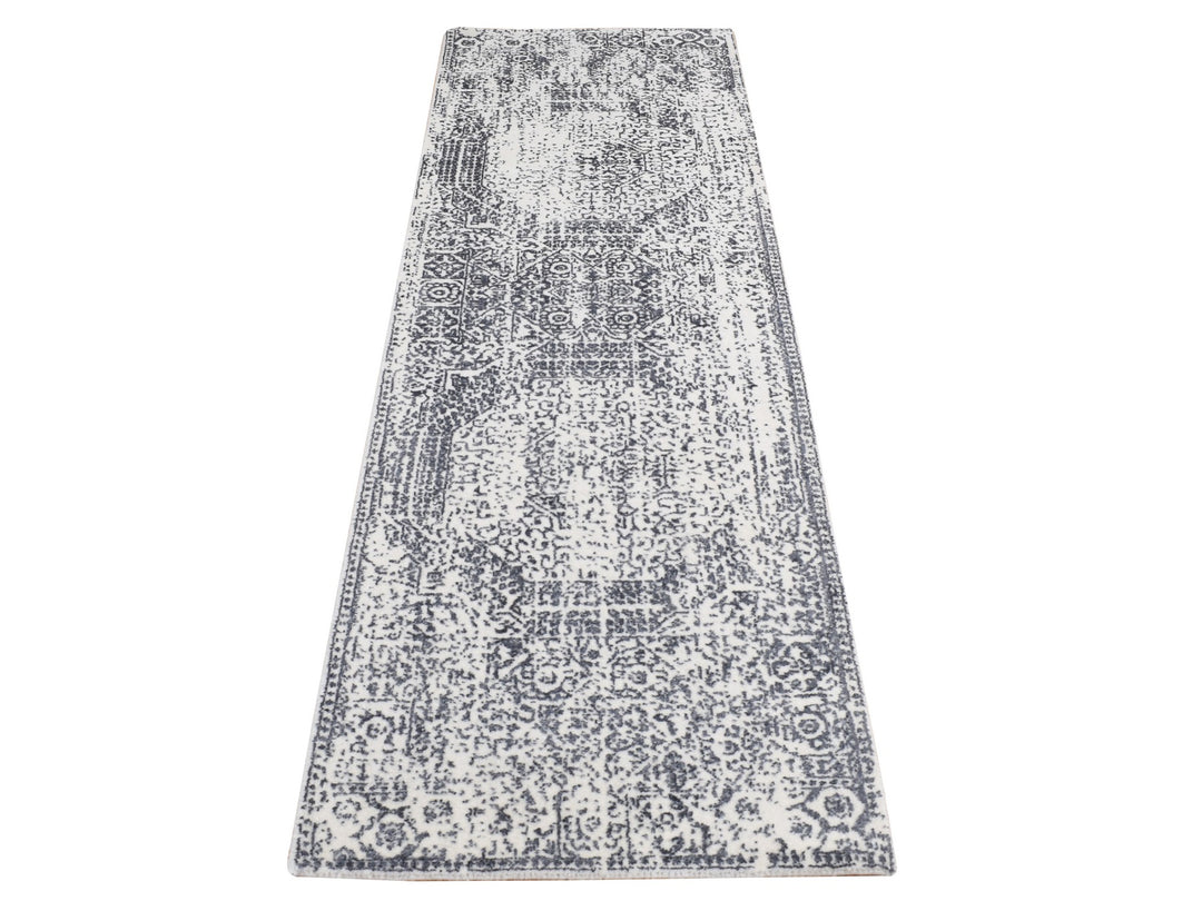 2'5" x 7'9" New Hand Loomed Grey Wool & Art Silk Runner Oriental Rug - MOA10287295