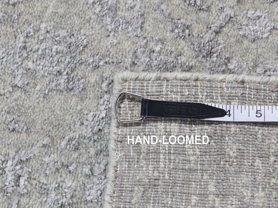 2'5" x 6'0" New Hand Loomed Grey Wool & Silk Runner Oriental Rug - MOA10287324