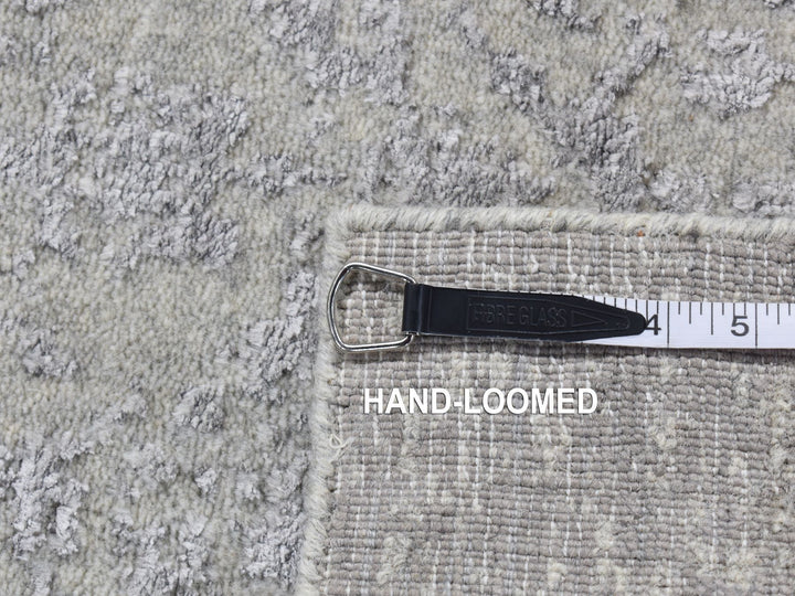 2'5" x 6'0" New Hand Loomed Grey Wool & Silk Runner Oriental Rug - MOA10287324