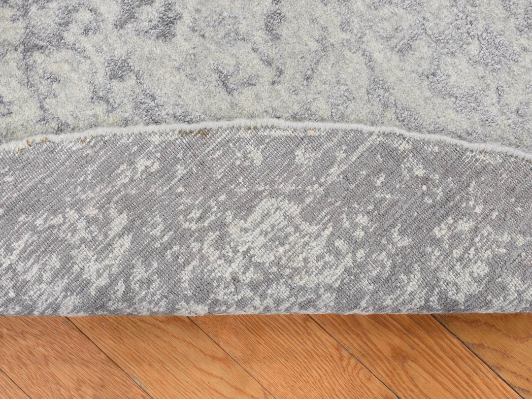 7'9" x 7'9" New Hand Loomed Grey Wool & Silk Round Oriental Rug - MOA10287359