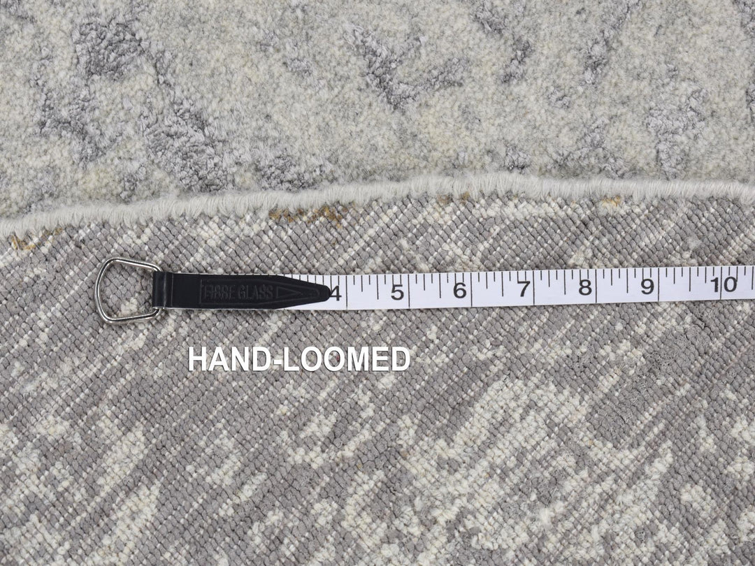 7'9" x 7'9" New Hand Loomed Grey Wool & Silk Round Oriental Rug - MOA10287359