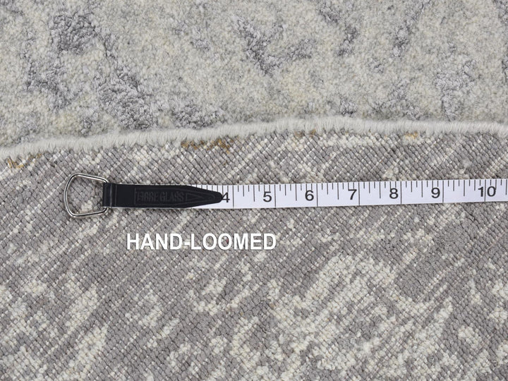 7'9" x 7'9" New Hand Loomed Grey Wool & Silk Round Oriental Rug - MOA10287359