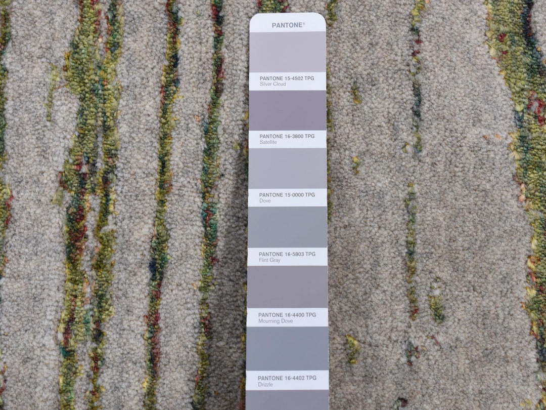 5'10" x 5'10" New Hand Loomed Grey Wool Round Oriental Rug - MOA10287712