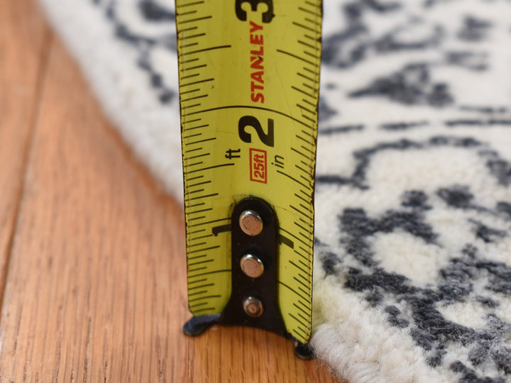 6'0" x 6'0" New Hand Loomed Ivory Wool Round Oriental Rug - MOA10287714