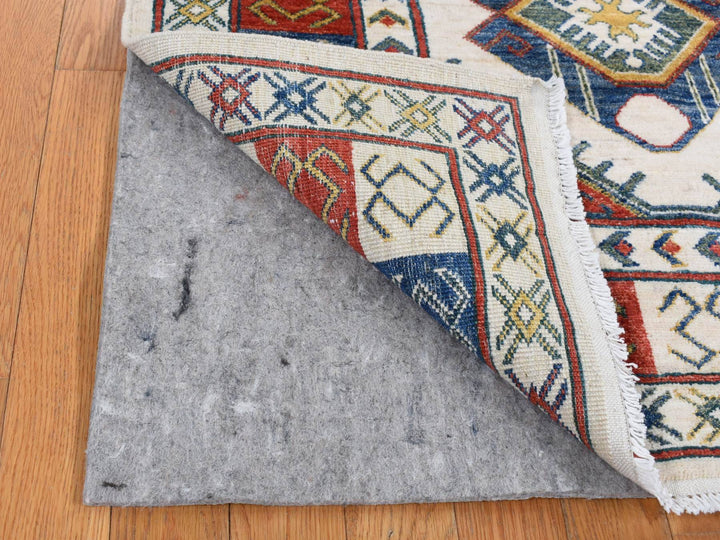 4'10" x 7'0" New Hand Knotted Ivory Wool Rectangle Oriental Rug - MOA10287764