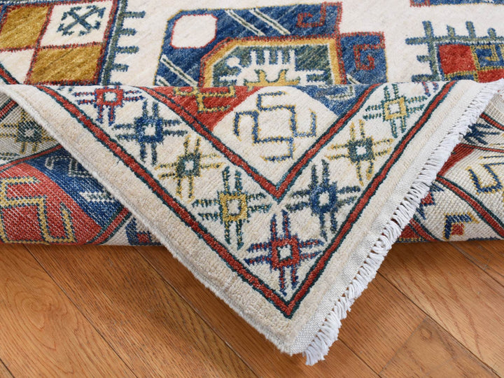 4'10" x 7'0" New Hand Knotted Ivory Wool Rectangle Oriental Rug - MOA10287764