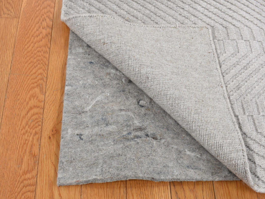 2'0" x 3'0" New Hand Loomed Grey Wool & Silk Rectangle Oriental Rug - MOA10287838