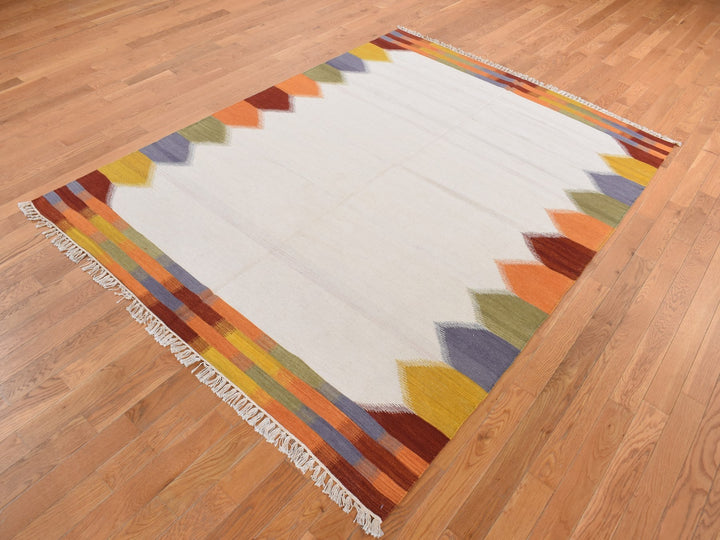 5'5" x 7'10" New Hand Woven Ivory Wool Rectangle Oriental Rug - MOA10287890