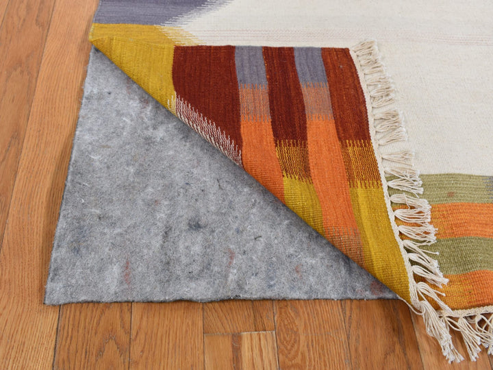 5'5" x 7'10" New Hand Woven Ivory Wool Rectangle Oriental Rug - MOA10287890