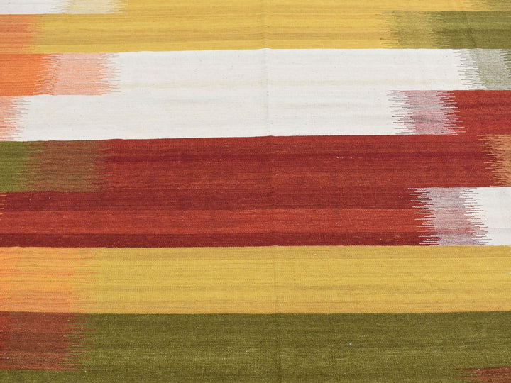 9'1" x 12'6" New Hand Woven Ivory Wool Rectangle Oriental Rug - MOA10287909