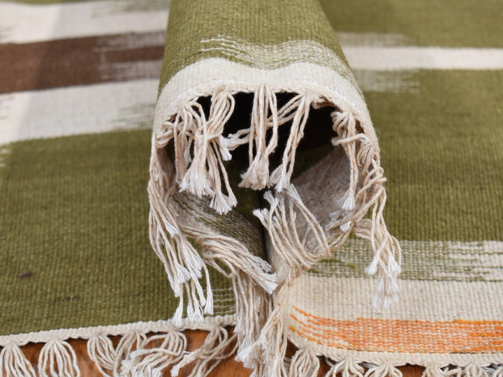 5'1" x 8'1" New Hand Woven Green Wool Rectangle Oriental Rug - MOA10287931