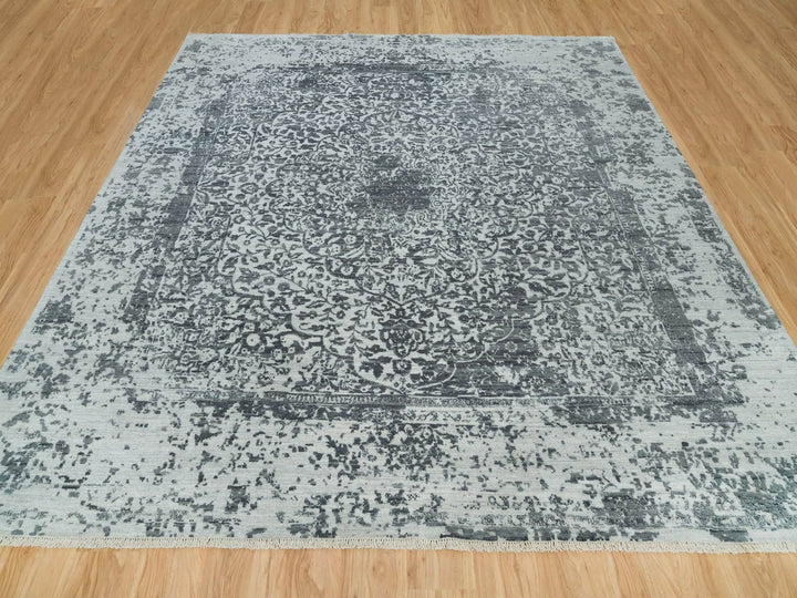 9'10" x 10'1" New Hand Knotted Grey Wool & Silk Square Oriental Rug - MOA10290134