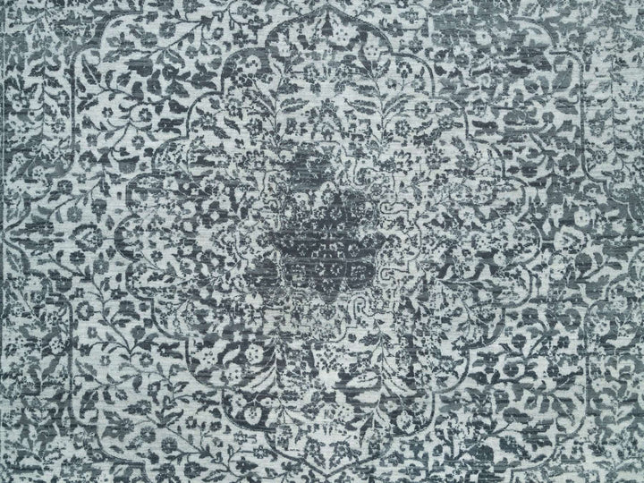 9'10" x 10'1" New Hand Knotted Grey Wool & Silk Square Oriental Rug - MOA10290134