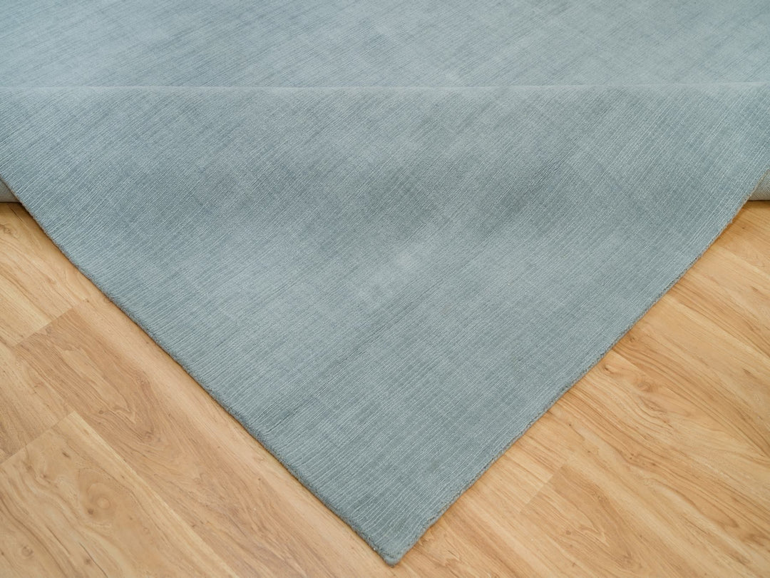 9'0" x 11'10" New Hand Loomed Grey Wool and Plant based Silk Rectangle Oriental Rug - MOA10290154