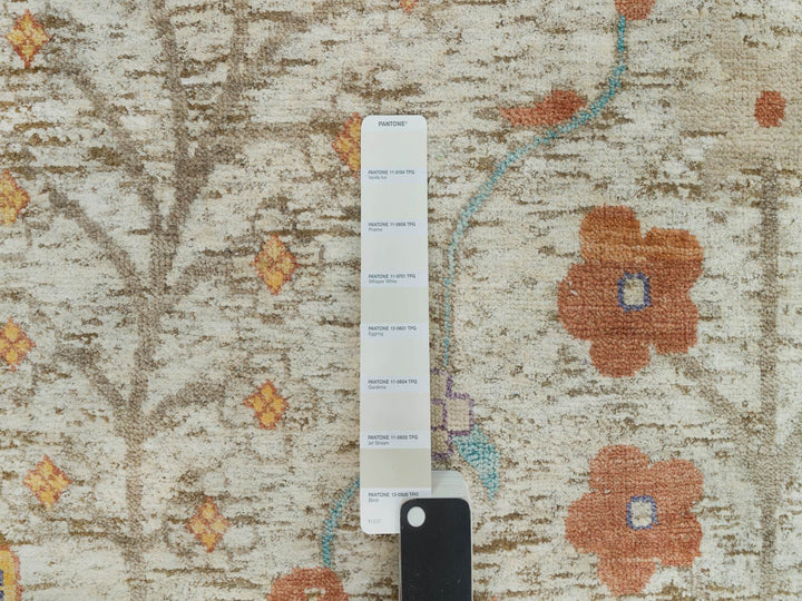 11'9" x 11'9" New Hand Knotted Beige Wool & Silk Round Oriental Rug - MOA10290255