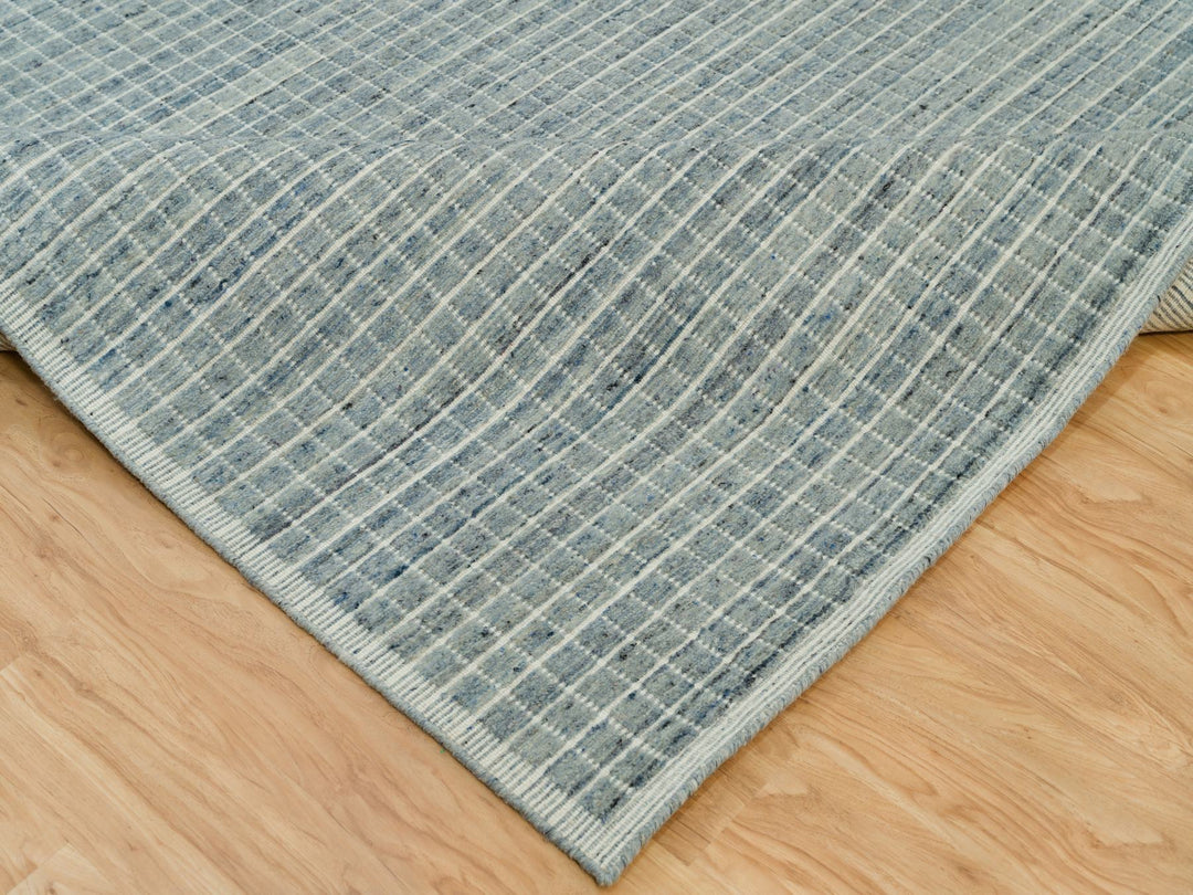 9'11" x 13'9" New Hand Loomed Blue Wool Rectangle Oriental Rug - MOA10290335