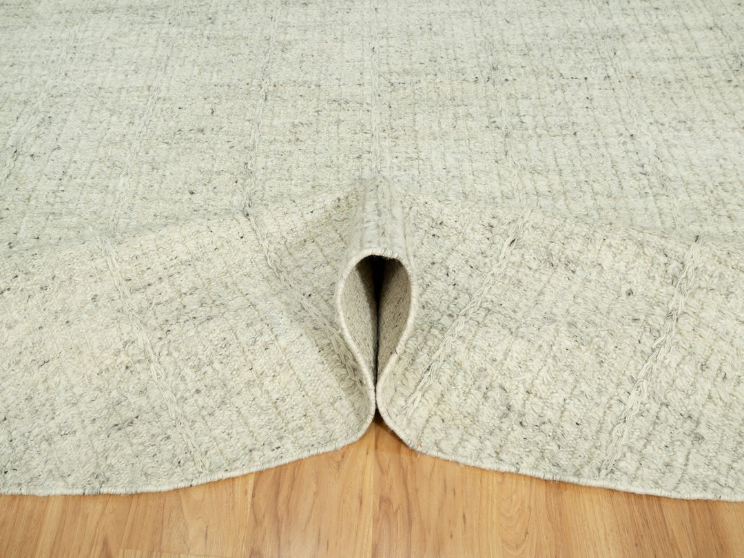 10'1" x 10'1" New Hand Woven Grey Wool Round Oriental Rug - MOA10290449