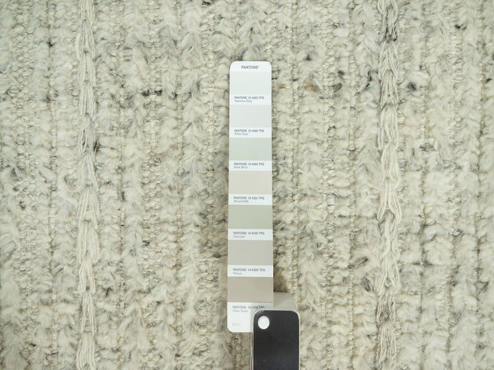 10'1" x 10'1" New Hand Woven Grey Wool Round Oriental Rug - MOA10290449