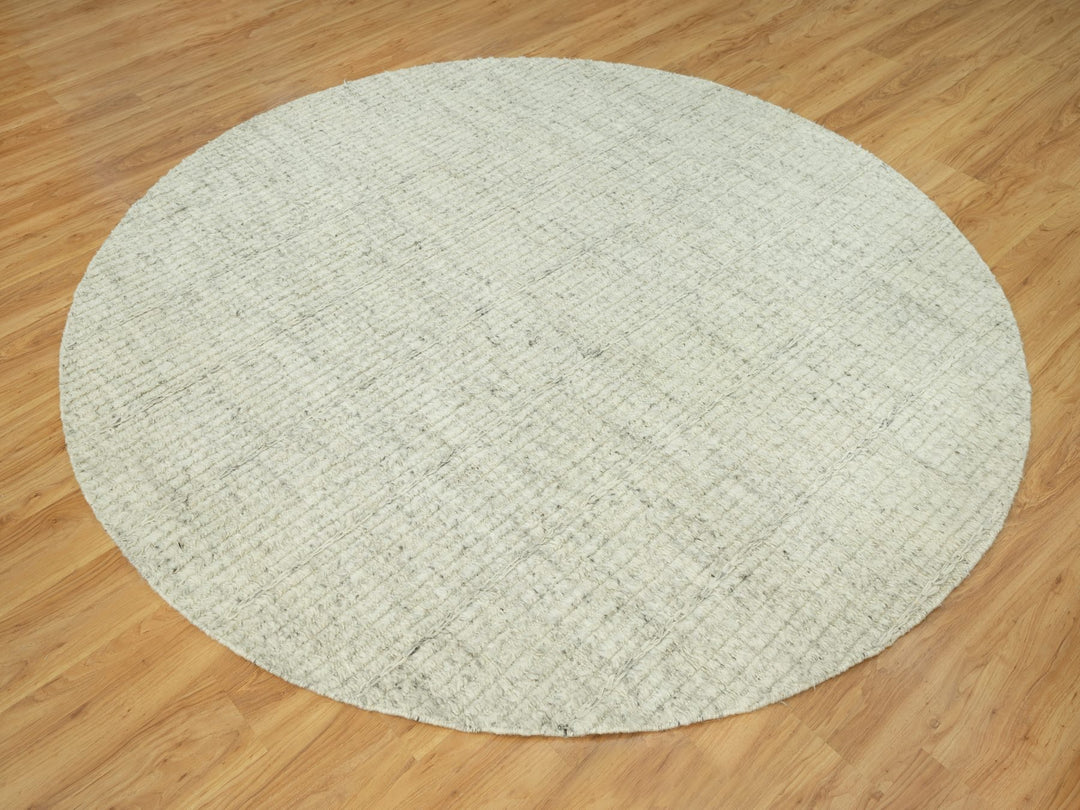 8'1" x 8'1" New Hand Woven Grey Wool Round Oriental Rug - MOA10290456