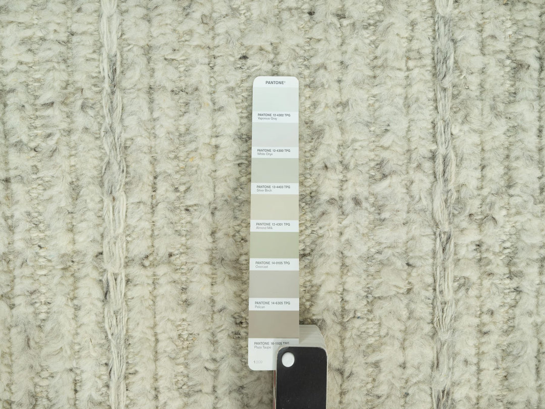 8'1" x 8'1" New Hand Woven Grey Wool Round Oriental Rug - MOA10290456