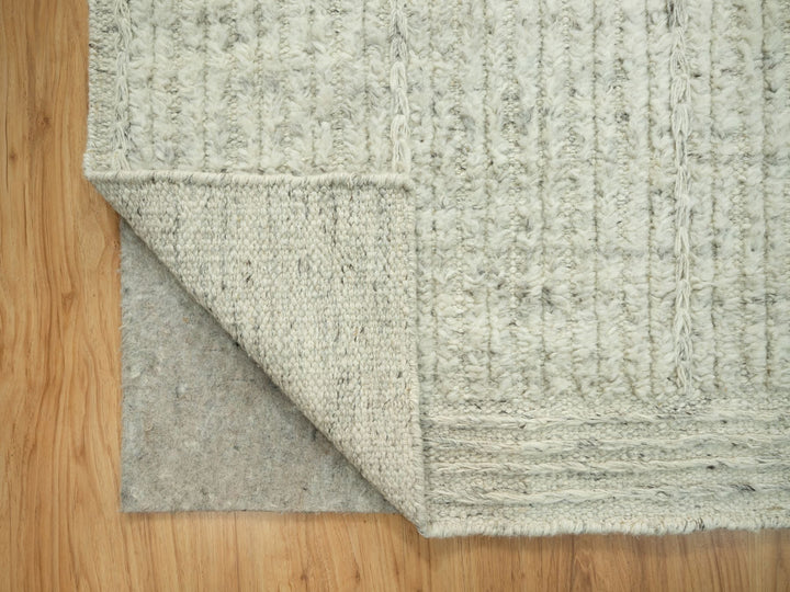 8'3" x 10'0" New Hand Woven Grey Wool Rectangle Oriental Rug - MOA10290466