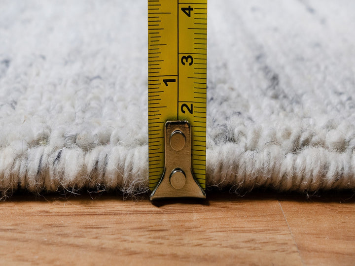 2'0" x 3'0" New Hand Loomed Grey Wool Rectangle Oriental Rug - MOA10290786