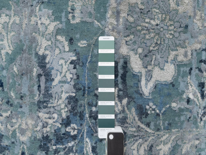 10'1" x 10'4" New Hand Knotted Grey Wool & Silk Square Oriental Rug - MOA10290820