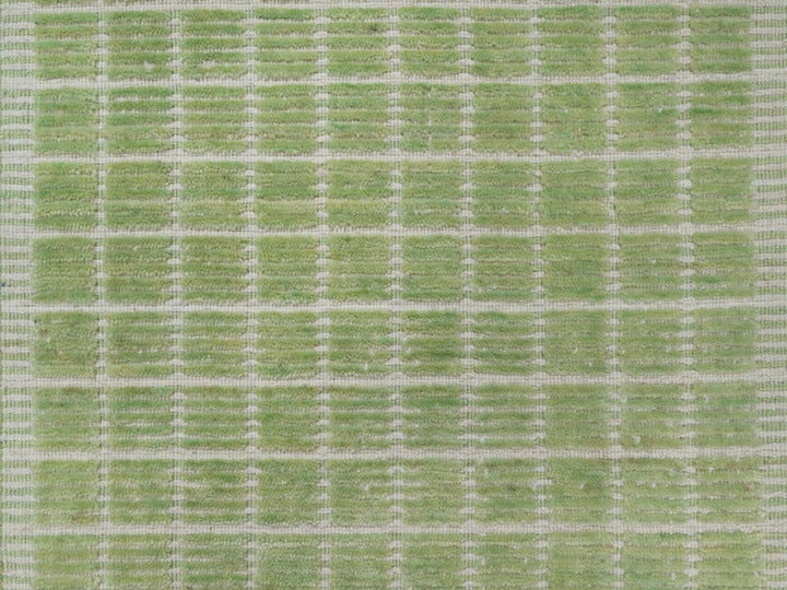 2'2" x 3'1" New Hand Loomed Green Wool Rectangle Oriental Rug - MOA10291064