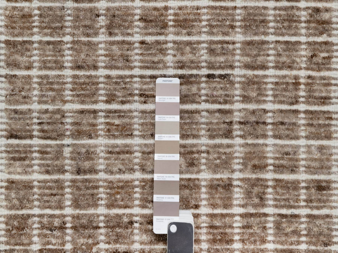 2'2" x 3'1" New Hand Loomed Brown Wool Rectangle Oriental Rug - MOA10291071