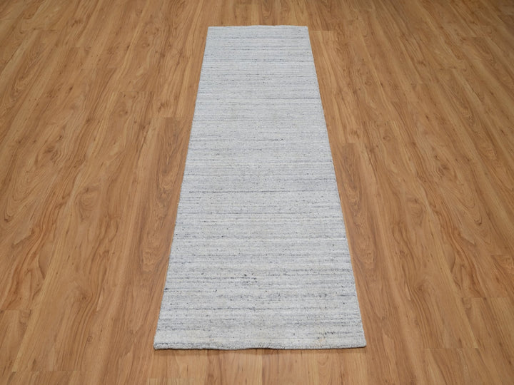 2'6" x 8'0" New Hand Loomed Ivory Wool Runner Oriental Rug - MOA10291178